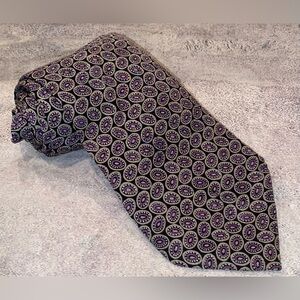 Brioni Teardrop Abstract Geometric Pattern Tie Necktie 100% Silk Handmade Italy